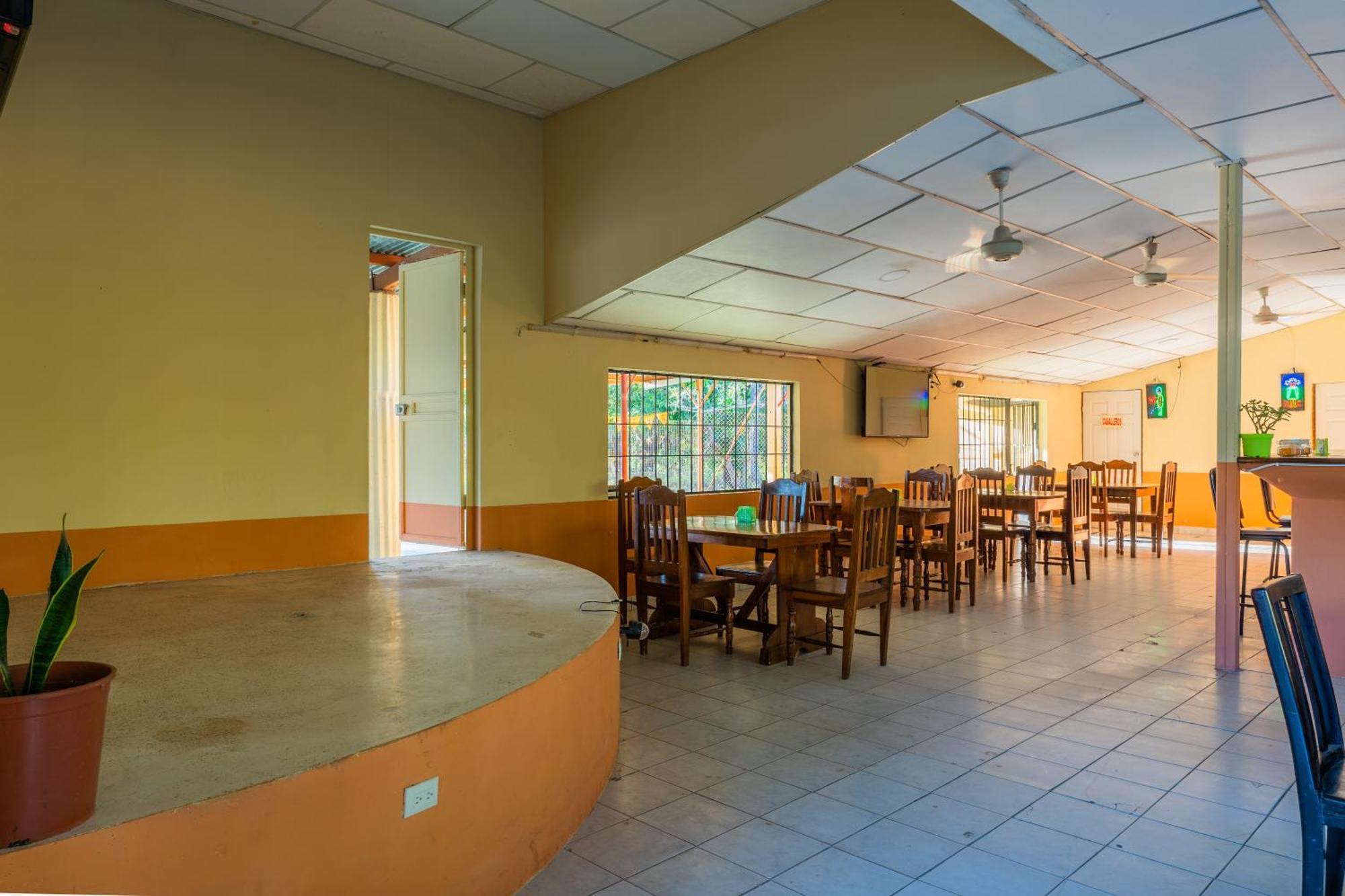 ليبيريا El Cocobolo Food&Rest Room 4 Bed And Breakfast Wifi Ac Pkg Gratis المظهر الخارجي الصورة