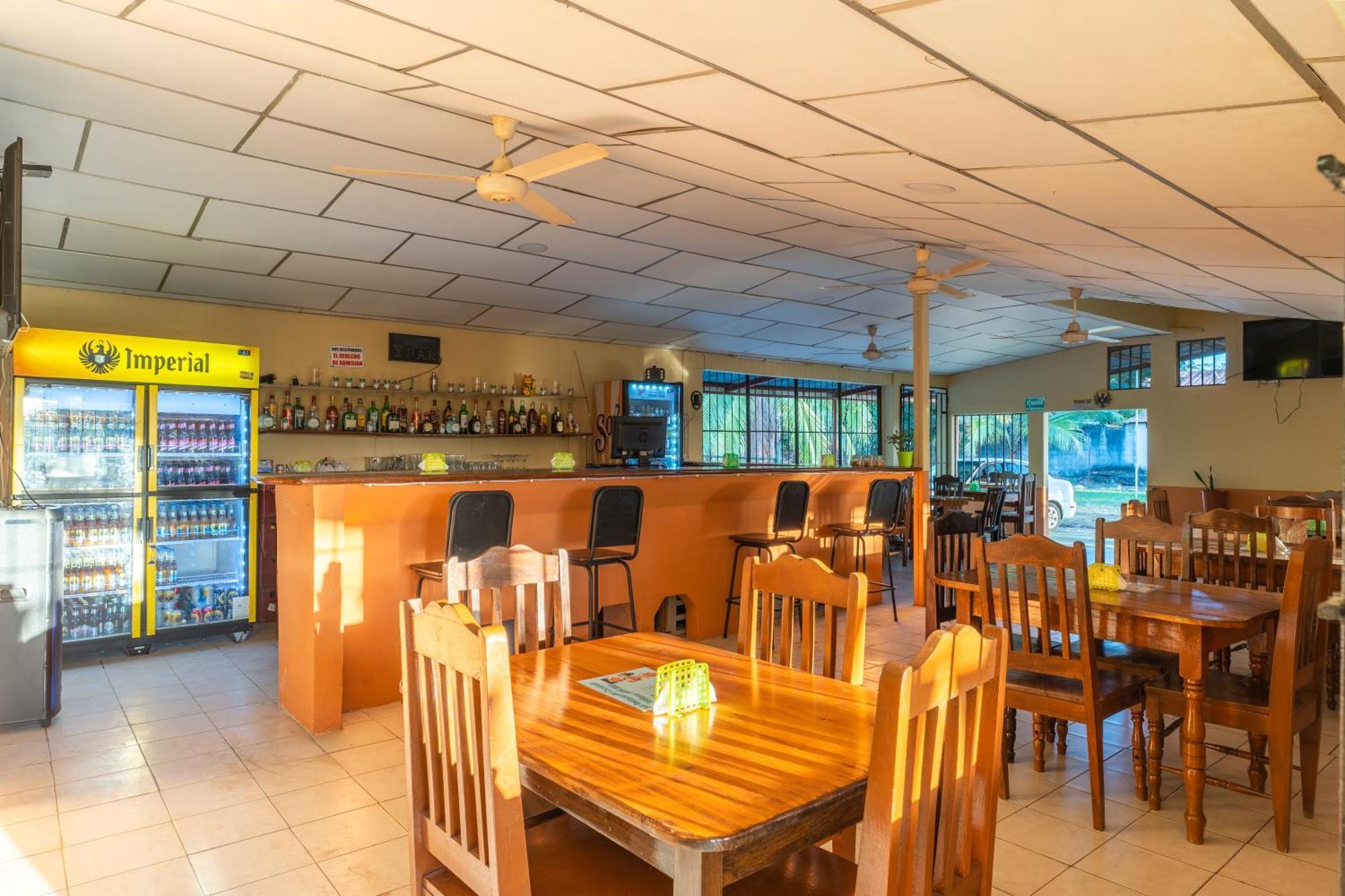 ليبيريا El Cocobolo Food&Rest Room 4 Bed And Breakfast Wifi Ac Pkg Gratis المظهر الخارجي الصورة