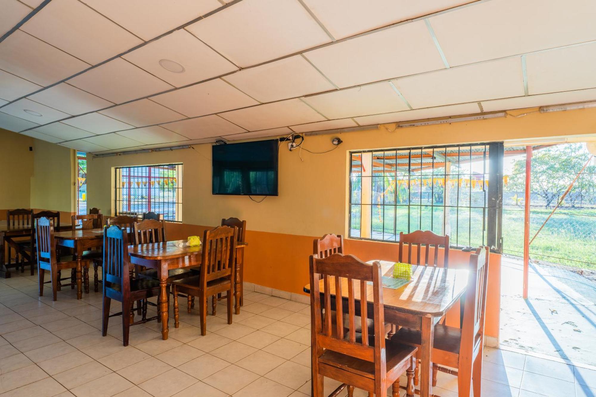 ليبيريا El Cocobolo Food&Rest Room 4 Bed And Breakfast Wifi Ac Pkg Gratis المظهر الخارجي الصورة