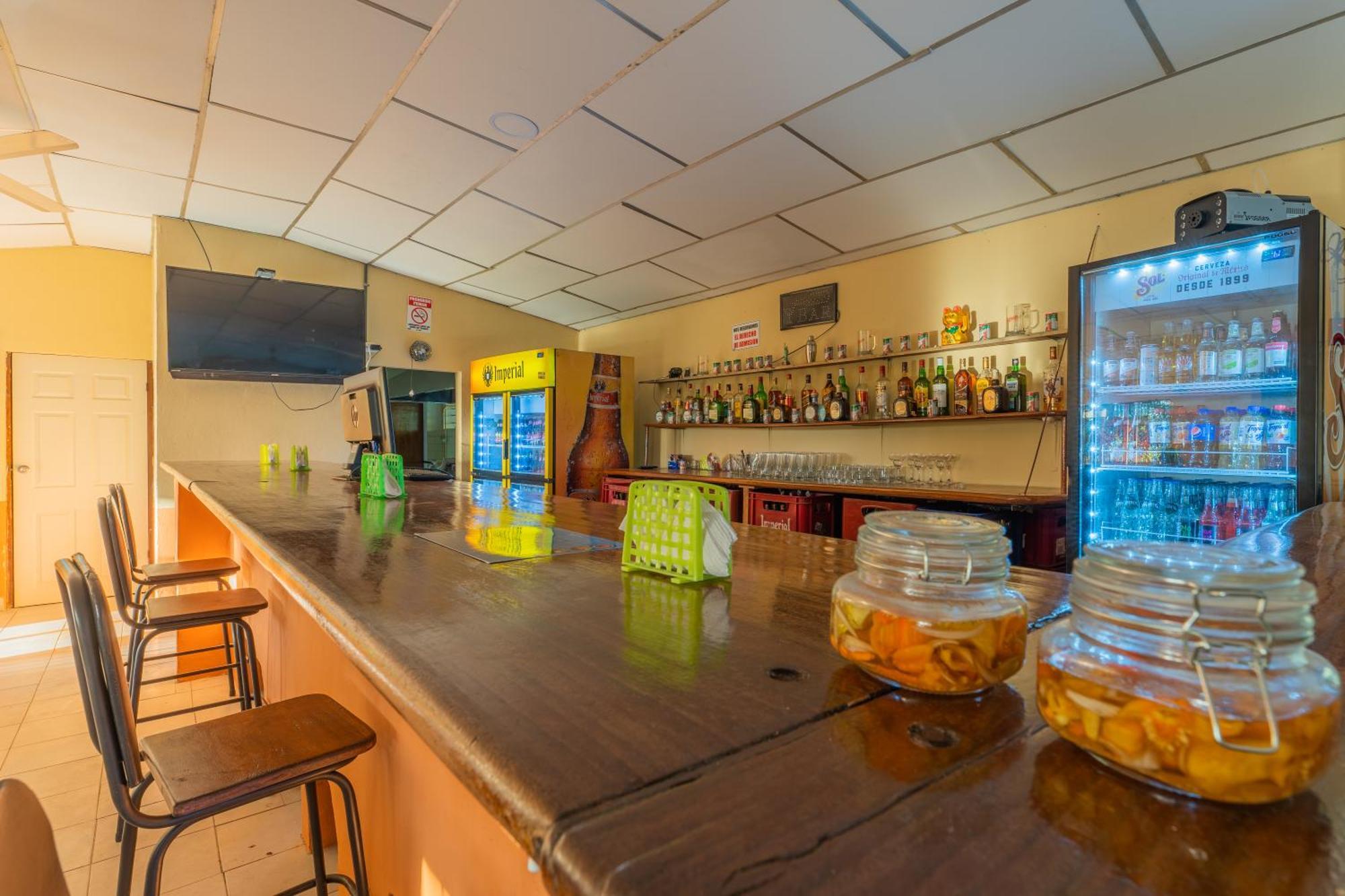 ليبيريا El Cocobolo Food&Rest Room 4 Bed And Breakfast Wifi Ac Pkg Gratis المظهر الخارجي الصورة